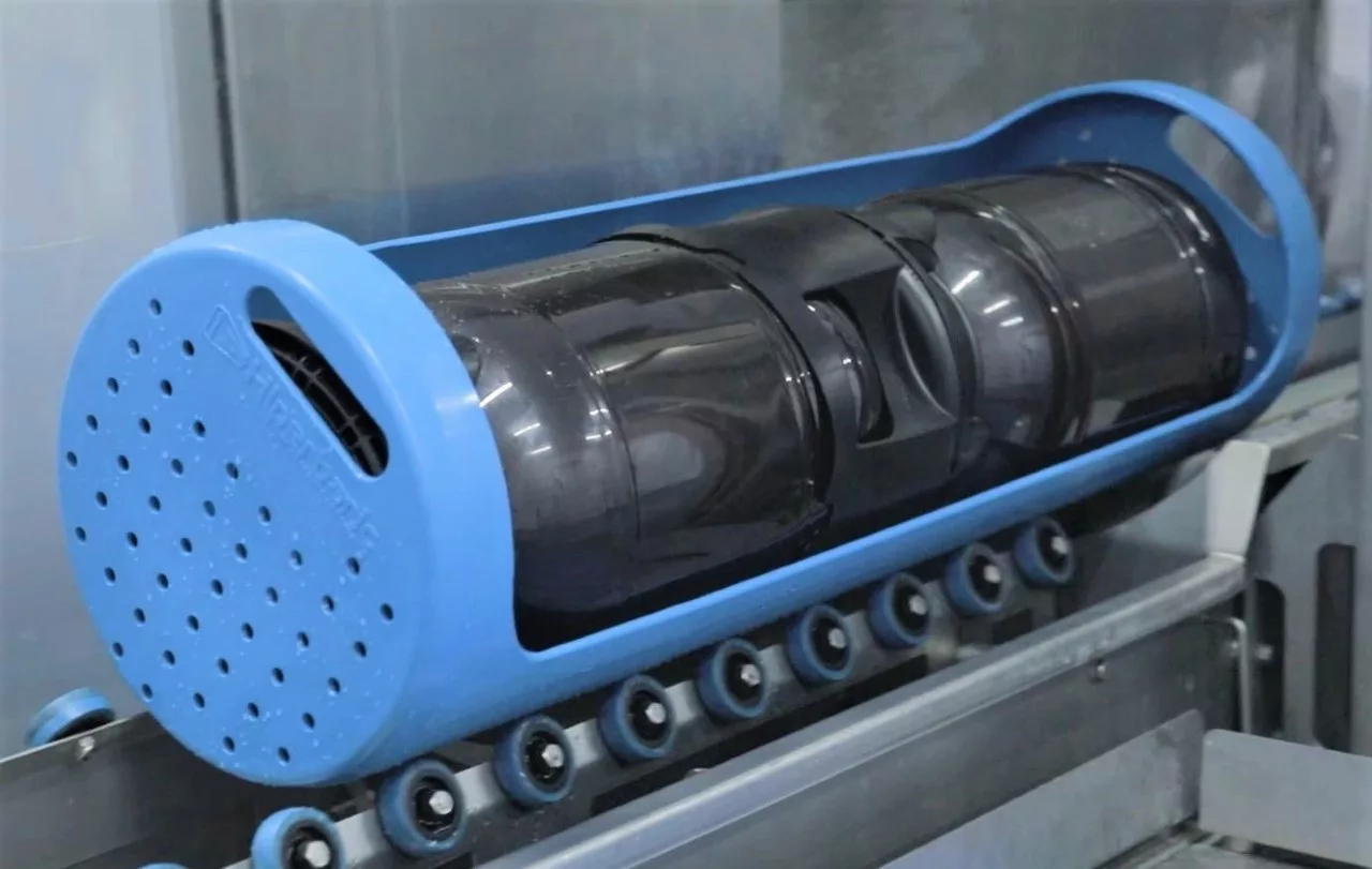 Petainer Keg in Hiperbaric Basket.jpg