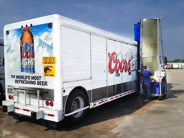 Model A225 Diesel Washing Side Load Beverage Trailer