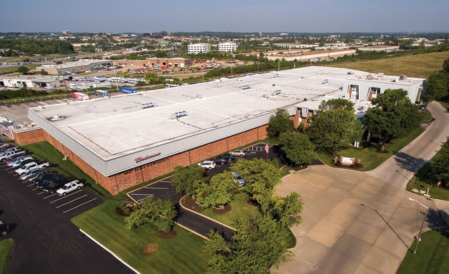 2017 Wholesaler of the Year Grey Eagle Distributors 20170911