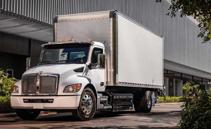 PACCAR TX-8 automatic 8-speed transmission
