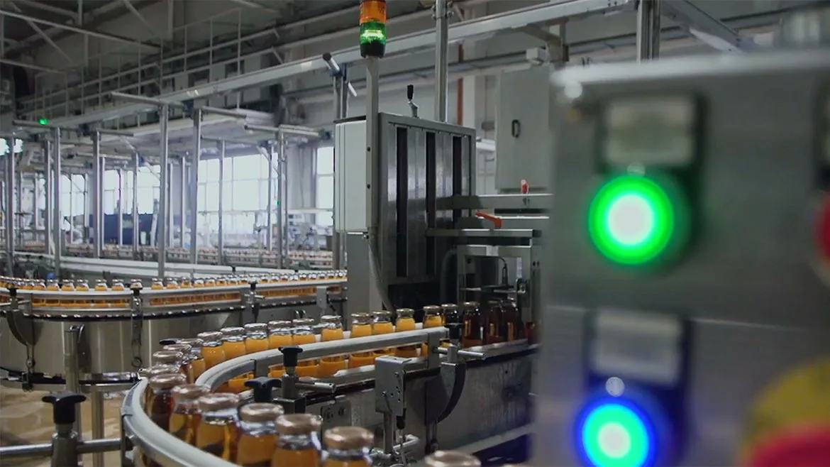 an industrial conveyor belt system