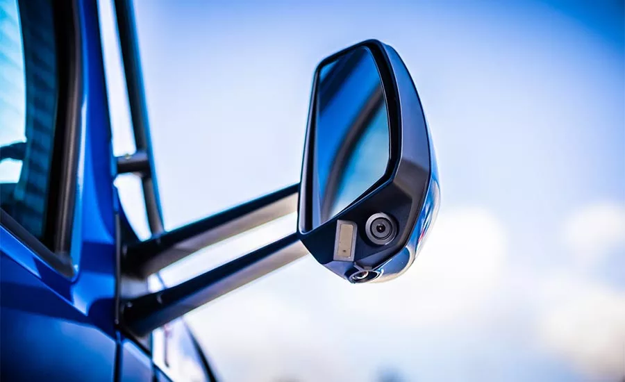 the Kenworth DigitalVision Mirror system