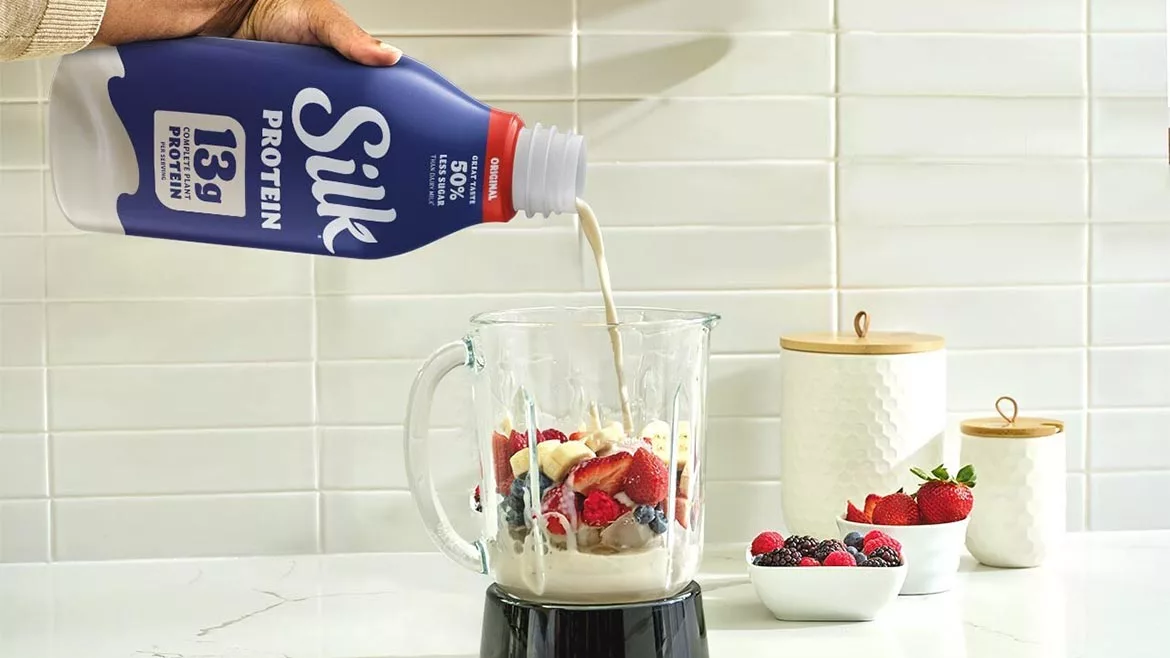 The product in the image is Silk Protein Original Complete Plant Protein Milk. 